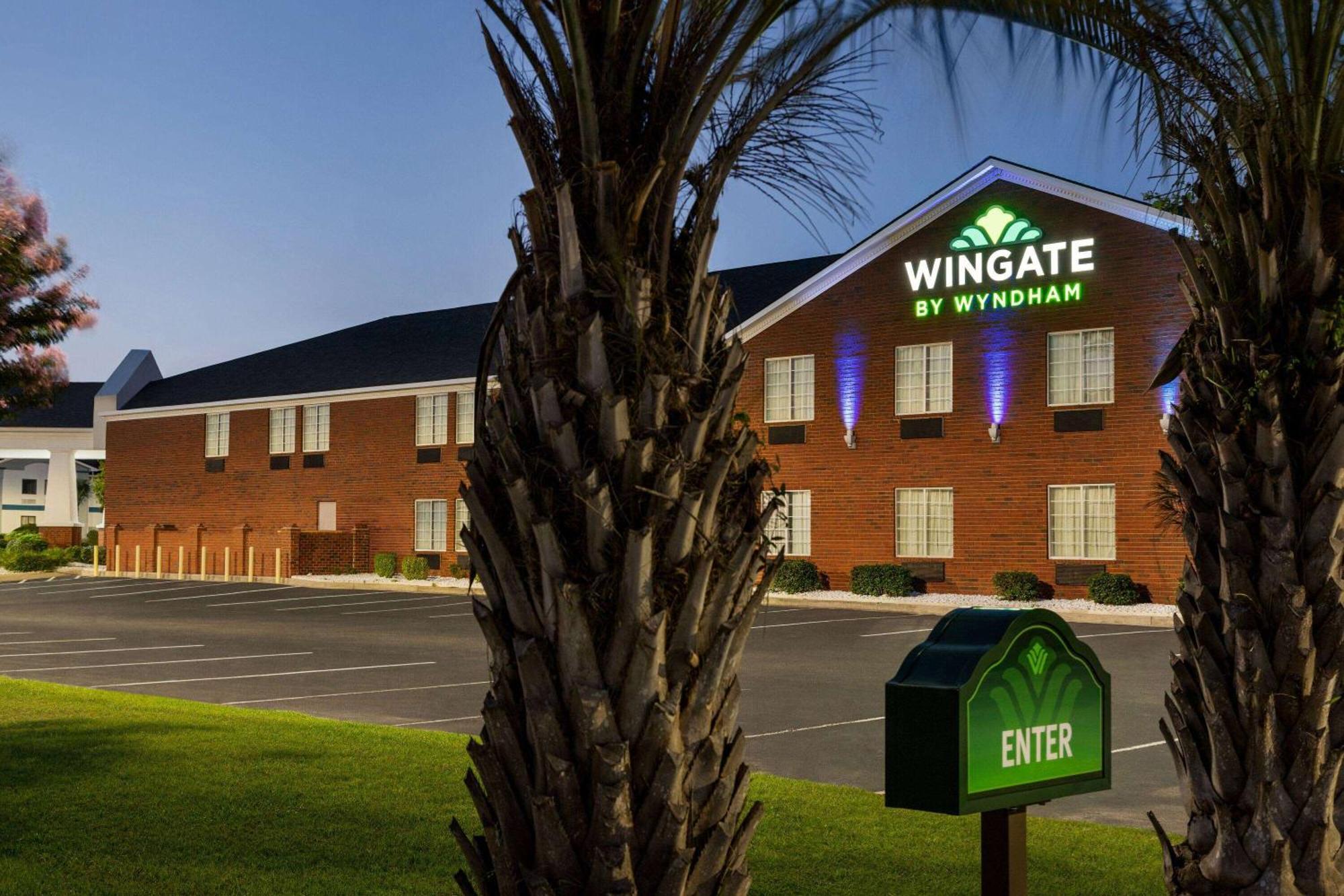 Wingate By Wyndham Savannah I-95 North Hotel Port Wentworth Exterior photo